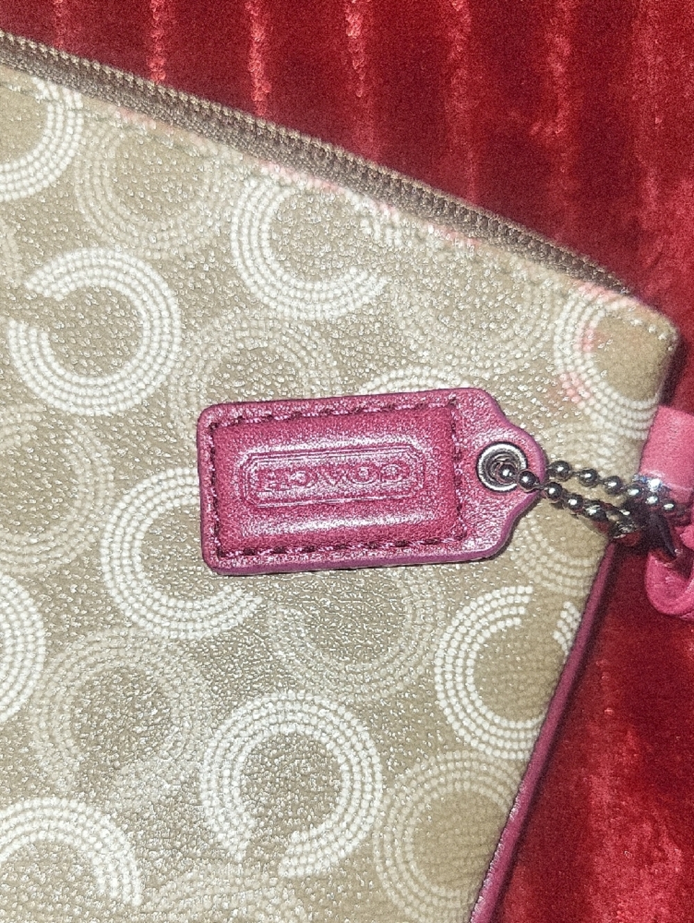 Coach Wristlet in Khaki with Pink Trim. - Picture 5 of 6